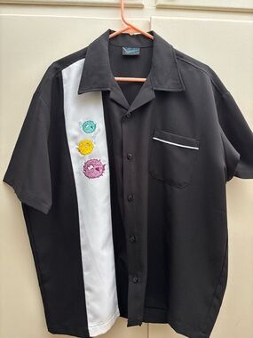Steady/Oblong Box Shop Men's Black Short-Sleeve Bowling Shirt with White Panel